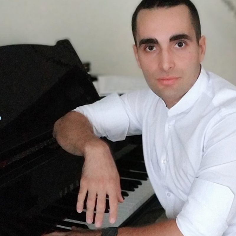 Ταχτσίδης Ηλίας - Δάσκαλος Πιάνου